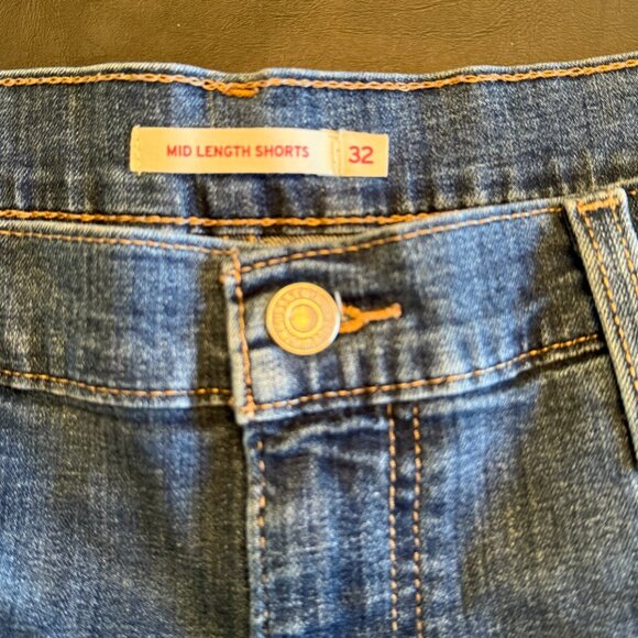 Women's Mid Length Levi Shorts - Picture 2 of 5